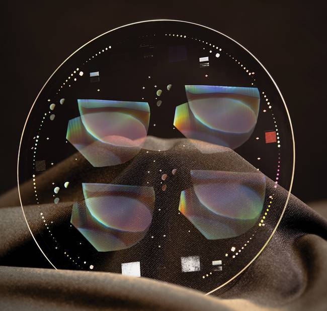 أحدث مدونات الشركة حول كاربيد السيليكون: مادة رئيسية تدفع الإدارة الحرارية والتصميم الخفيف في نظارات AR