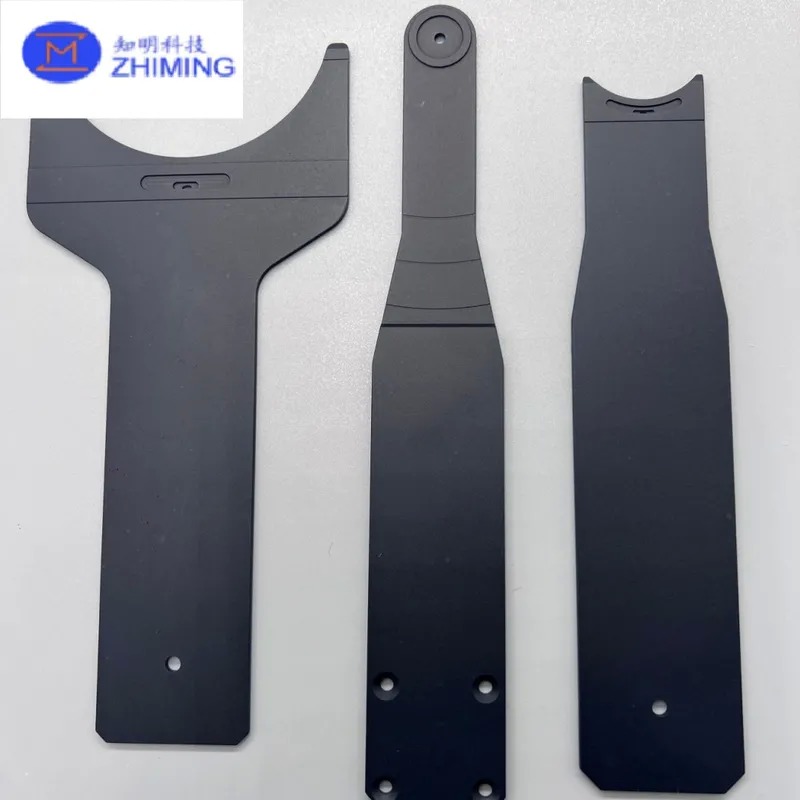 أحدث مدونات الشركة حول المكونات السيراميكية مقابل المعدنية في معدات أشباه الموصلات: مقارنة التكلفة والأداء